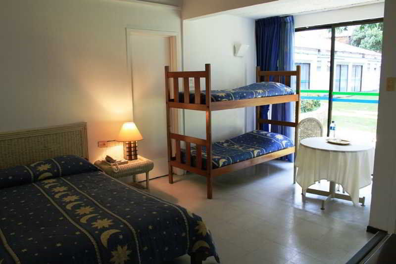 Hotel Guadaira Resort ميلغار المظهر الخارجي الصورة
